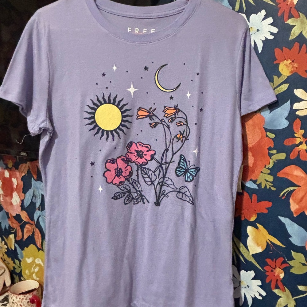 Aeropostale Purple Graphic Tee - Short Sleeve